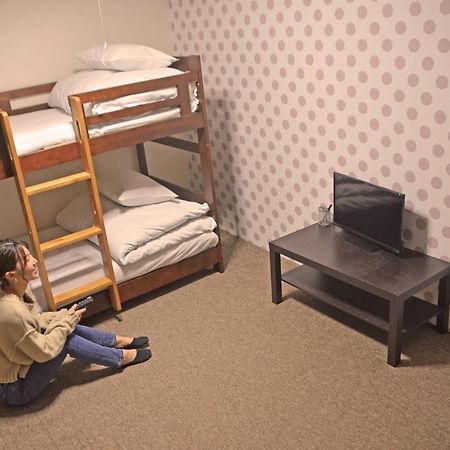 Tomato Guest House Кіото Екстер'єр фото