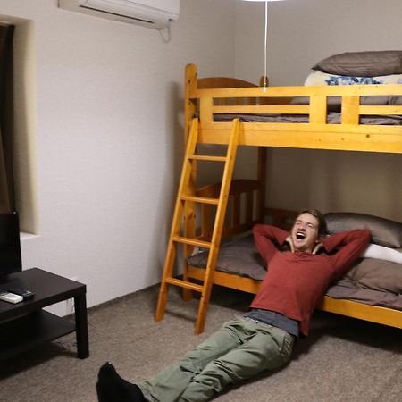 Tomato Guest House Кіото Екстер'єр фото