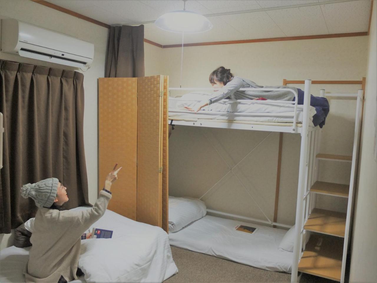 Tomato Guest House Кіото Екстер'єр фото