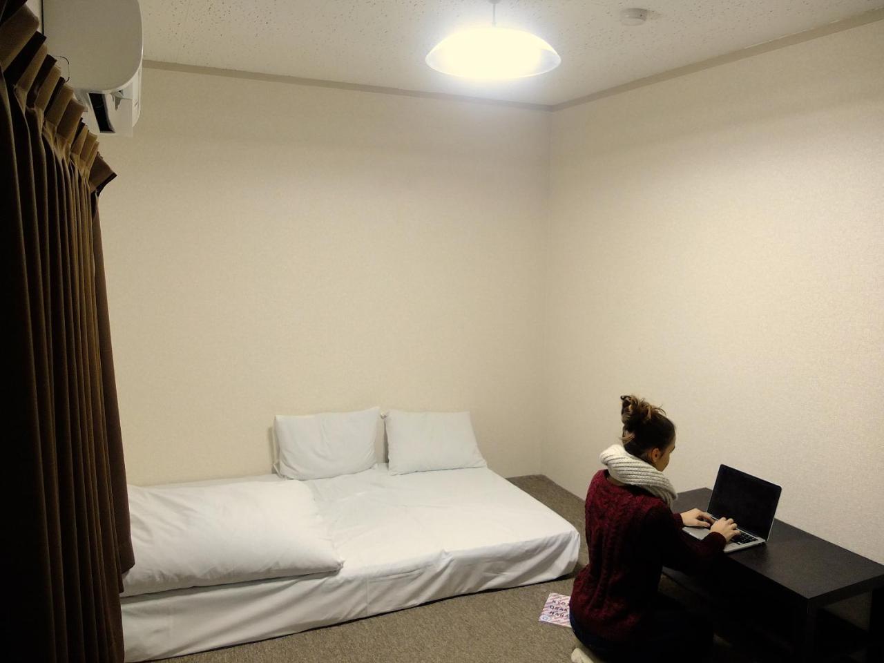 Tomato Guest House Кіото Екстер'єр фото